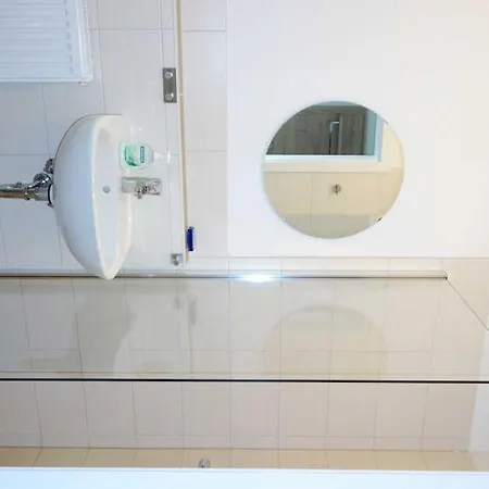 Ferienhaushaelfte Duenenblick Hébergement de vacances Graal-Mueritz