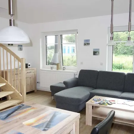 Hébergement de vacances Ferienhaushaelfte Duenenblick *