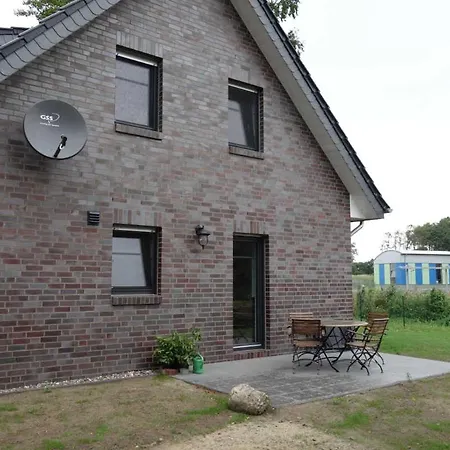 Ferienhaushaelfte Duenenblick Hébergement de vacances Graal-Mueritz