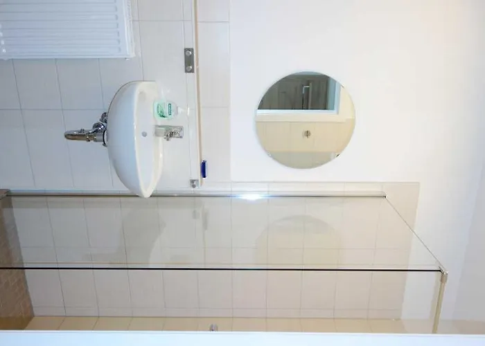 Ferienhaushaelfte Duenenblick Dom wakacyjny Graal-Mueritz