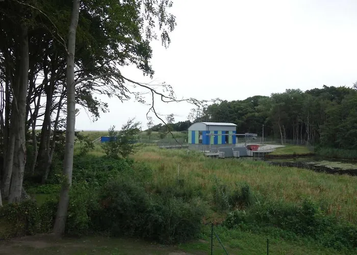 Dom wakacyjny Ferienhaushaelfte Duenenblick Graal-Mueritz